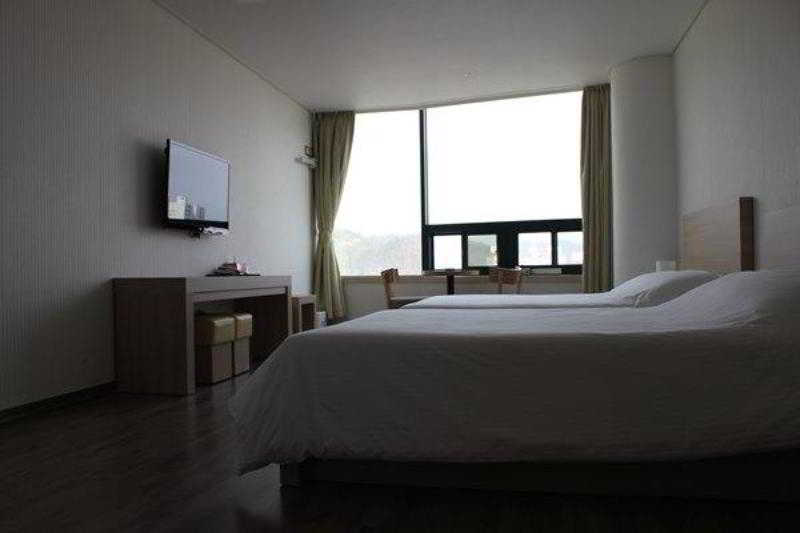 Elena Business Hotel Йосу Экстерьер фото