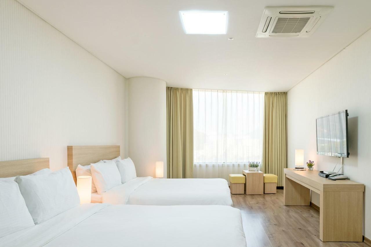 Elena Business Hotel Йосу Экстерьер фото